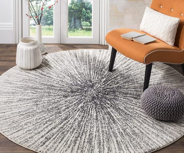Round Rugs to Elevate Your Home Decor