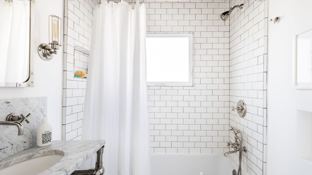 Small Bathroom Ideas 