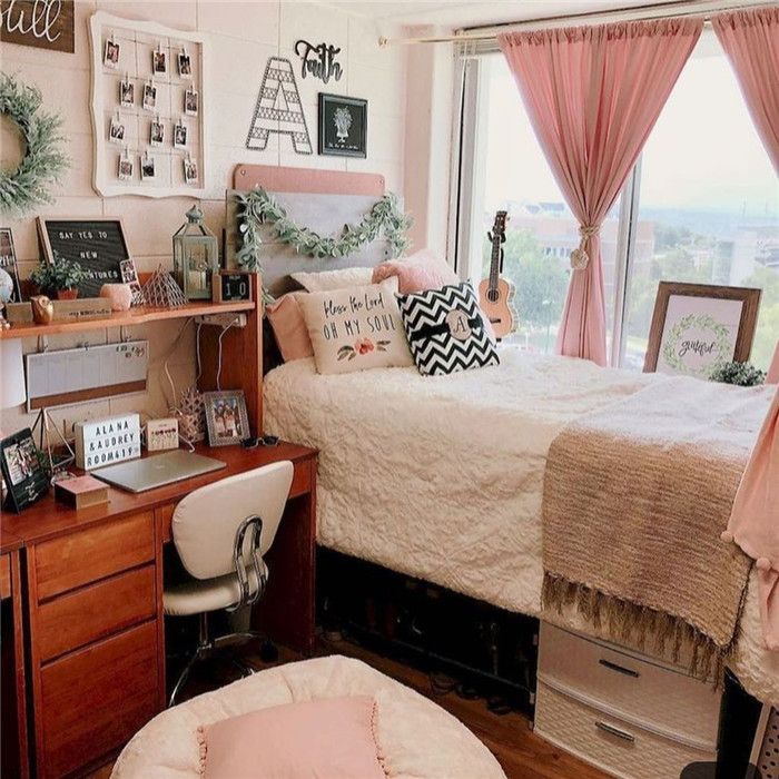 Trendy Yet Relaxing Dorm Room 