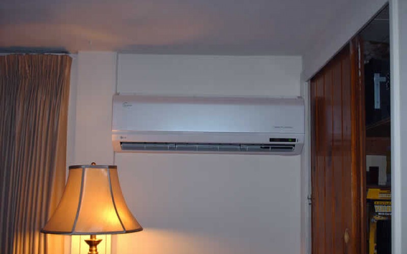 Heating & Cooling system 