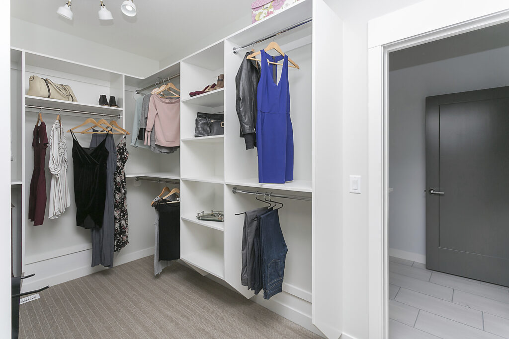 Walk-in-closets 