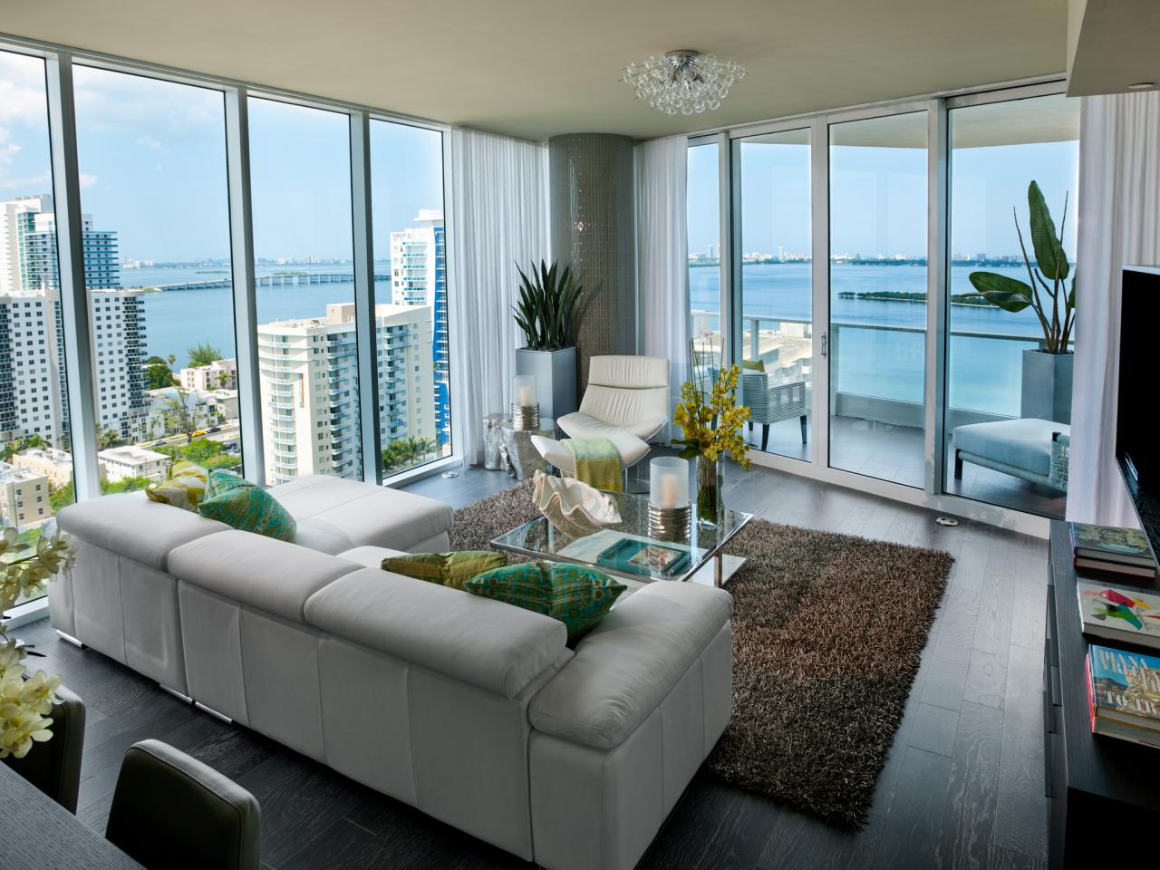 6 Benefits and Other Things You Need to Know About High-Rise Living