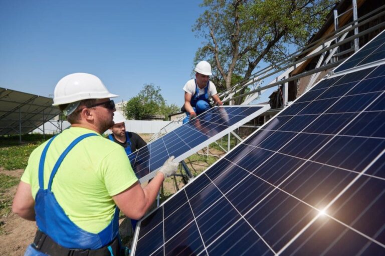 Solar Panels in Wollongong - Costs and Installers Guide