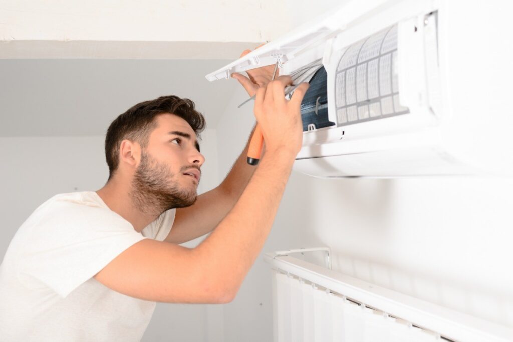 Maintaining for an Air Conditioner 