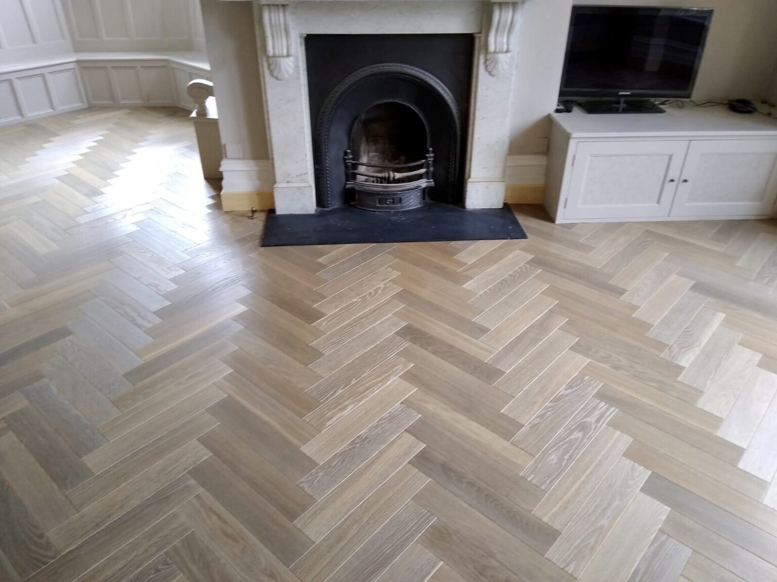 The Difference Between Herringbone & Chevron Flooring