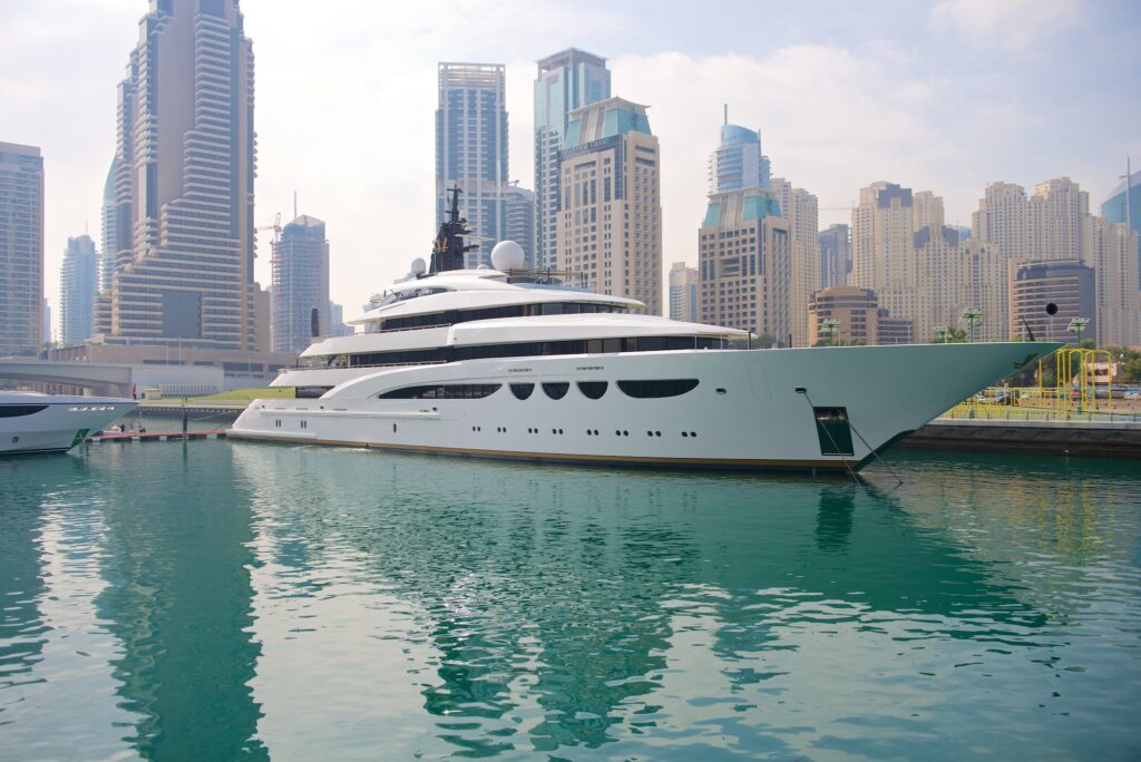 Small Yacht For a Whole Day In Dubai 