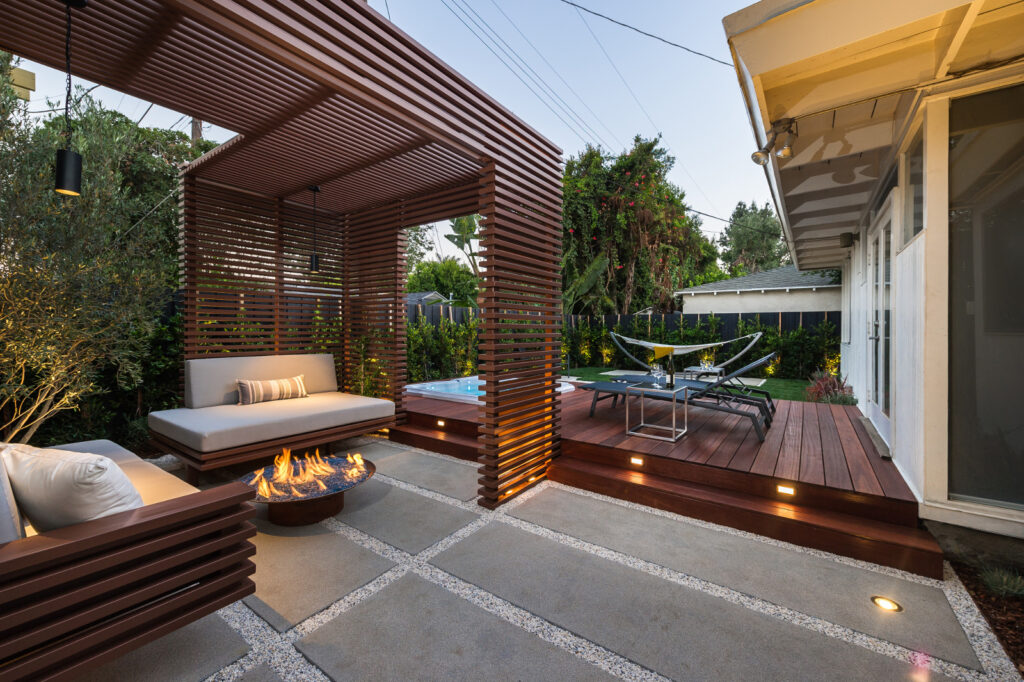 Best Rooftop Decking Trends 