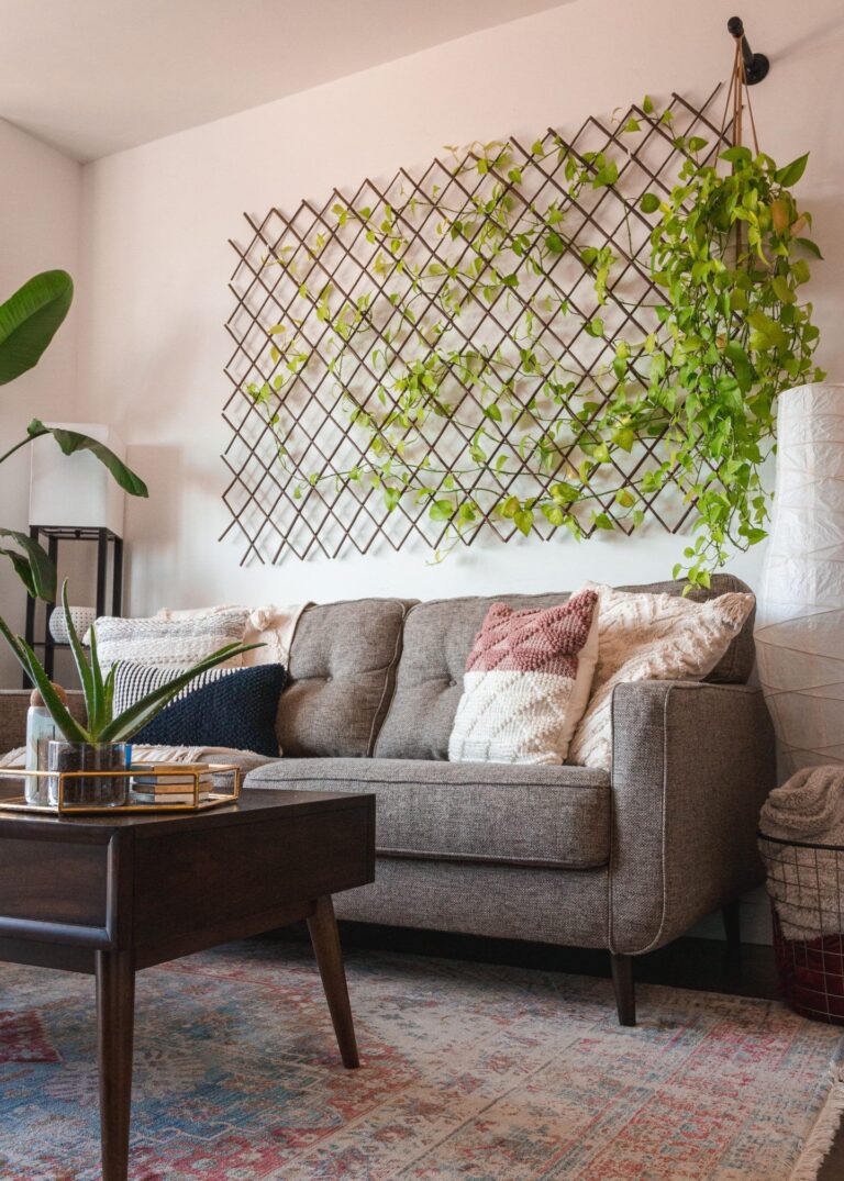 Wall Decor Ideas to Make a Space Look Trendy and Refreshing