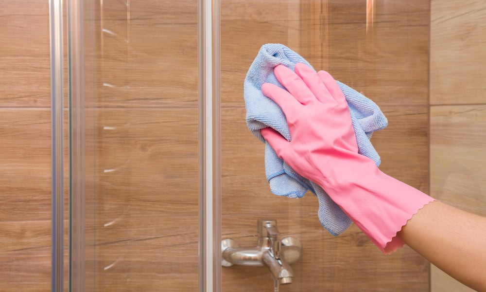 Cleaning Tips For Glass Showers 