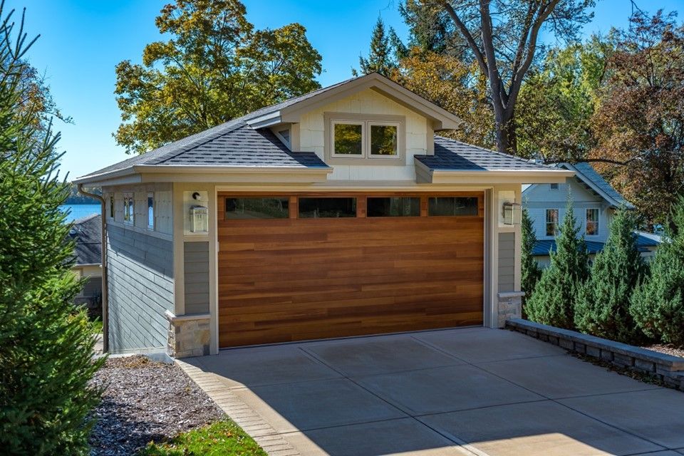 Personalizing Your Garage Door On A Budget 
