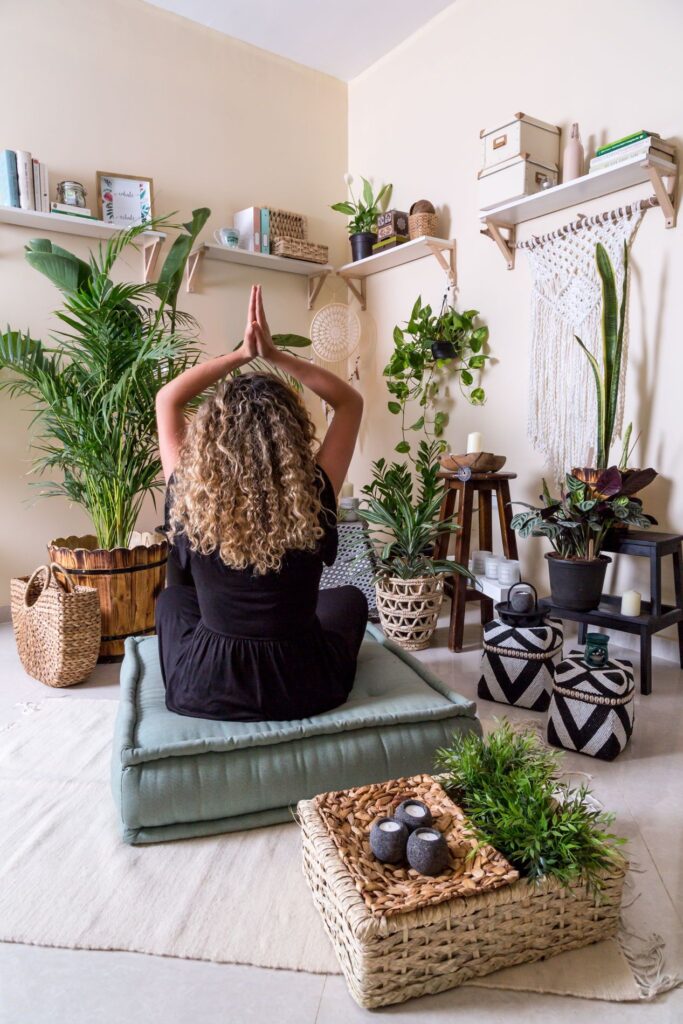 Stunning Meditation Room Decor Ideas 