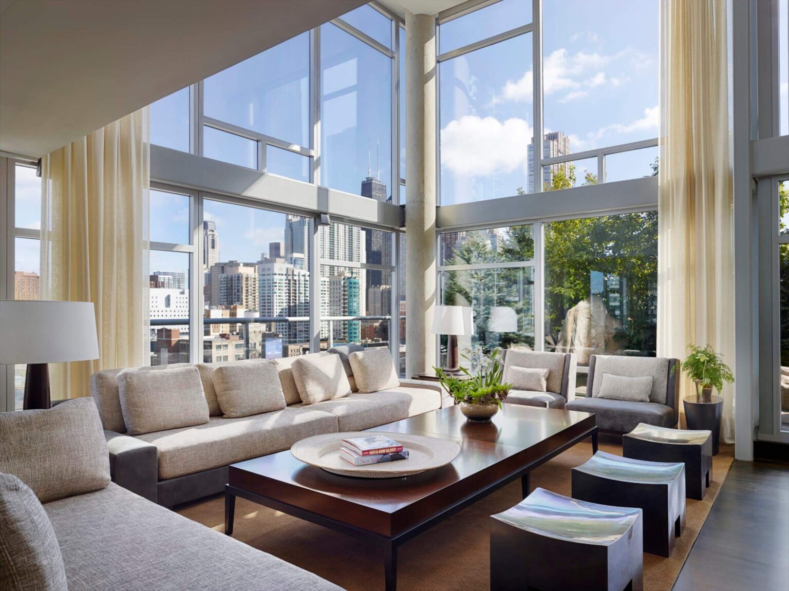 From Floor to Ceiling: A Holistic Approach to Interior Design Dynamics