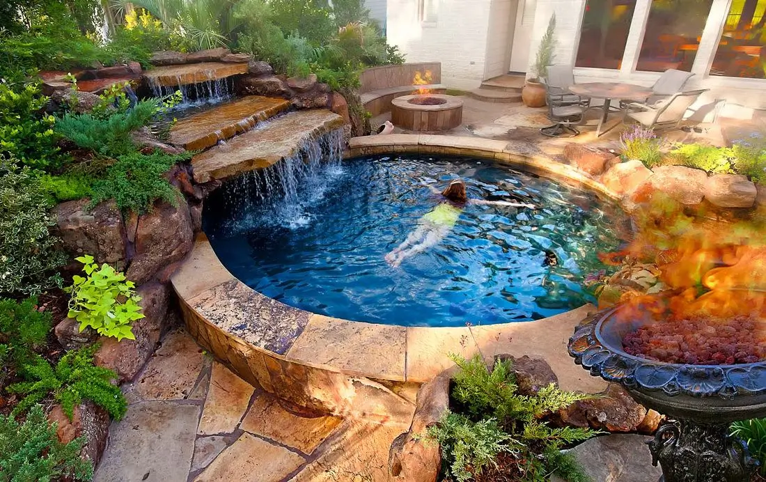 _Outdoor Pool Setups Perfect For Spring 