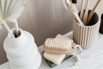 sustainable bathroom accessories