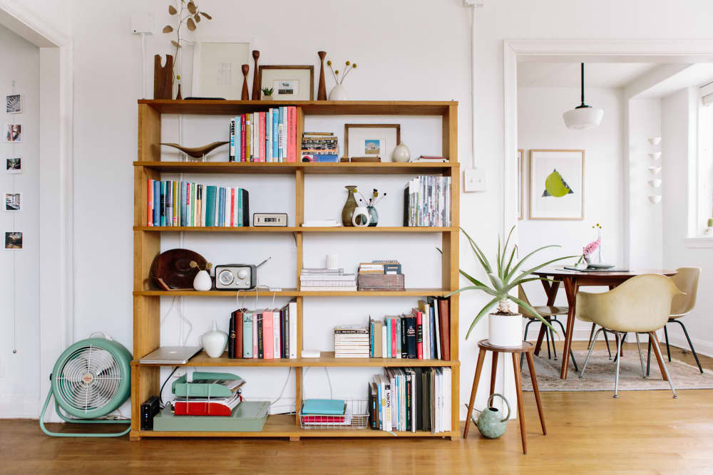 DIY Built-In Bookshelves: Transform Your Space with Style