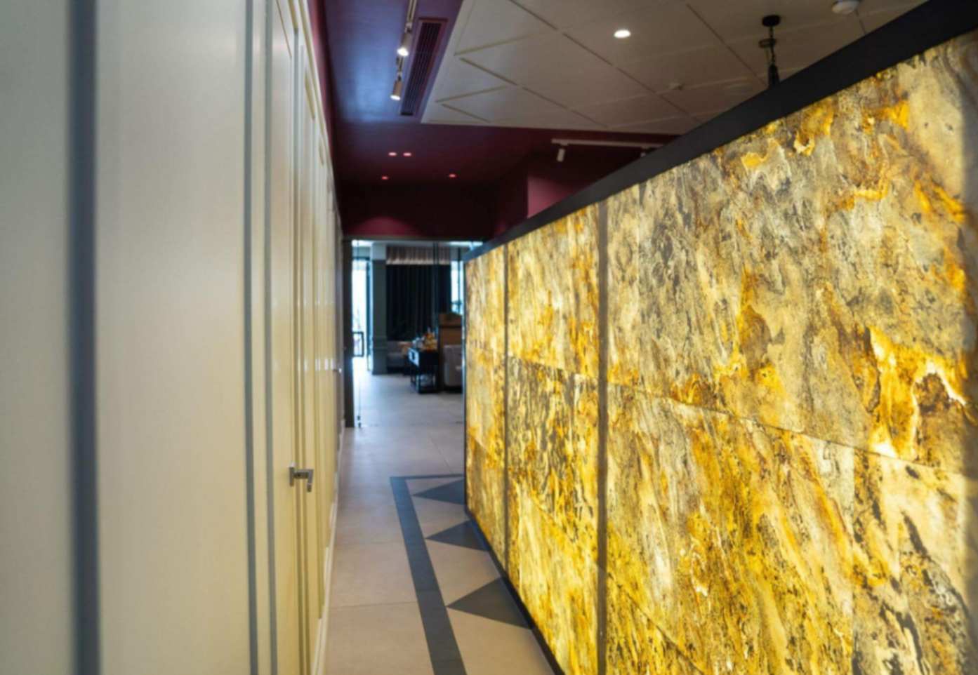 Translucent Stone Adding Elegance and Light to Interior Design