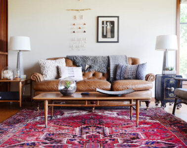 Blend Persian Rug Traditions with Modern Interior Design