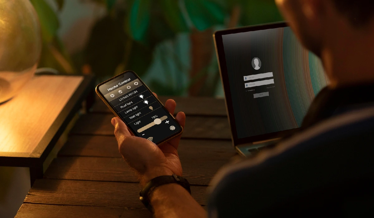 Smart Security Solutions That Help Protect Modern Homes Smart Security Solutions That Help Protect Modern Homes